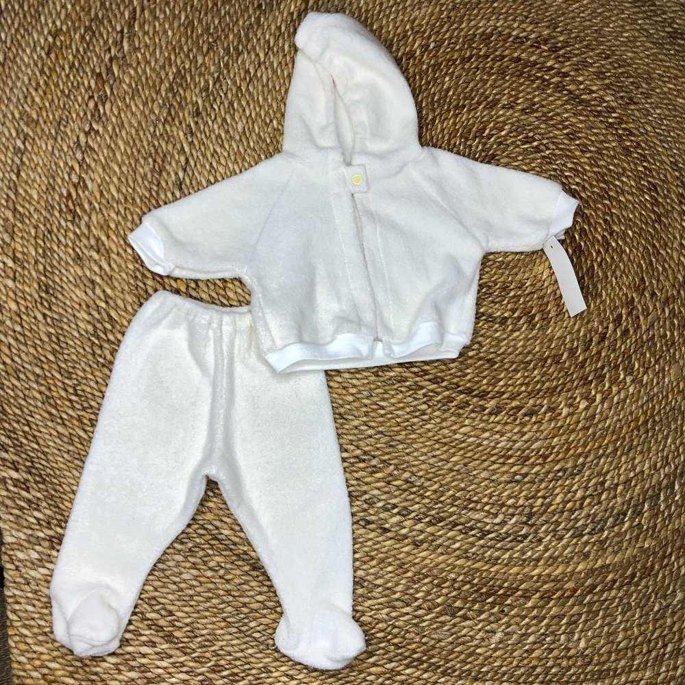 New Newborn 6 to 8 LBS Fleece 2 Piece Hooded Jacket Footie Pant Set‎ Bundle Baby
